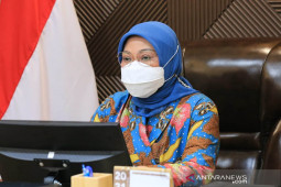 Ida Fauziyah: bantuan subsidi upah tahun ini berbeda dengan tahun lalu
