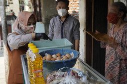 Ning Ita sapa warga dan tuntaskan masalah