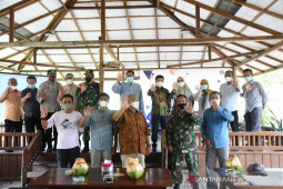 Satono buka sidang pemetaan tanah di perbatasan