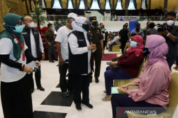 Gubernur Khofifah apresiasi perguruan tinggi bantu percepat vaksinasi di Jatim