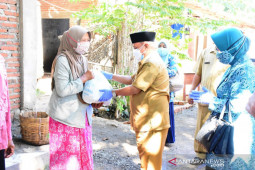 Silaturahim ke pengasuh pesantren, Bupati Situbondo minta dukungan sukseskan vaksinasi
