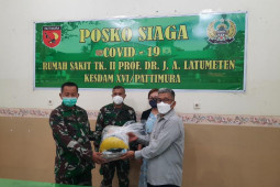 BPJS Ketenagakerjaan salurkan APD ke RS Latumeten Ambon, begini penjelasannya