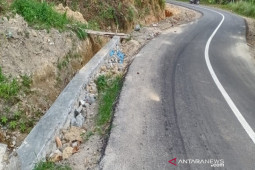 Jalan Panyabungan - Pagur dalam masa pemeliharaan