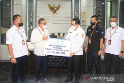 HST terima bantuan pemulihan pascabanjir senilai Rp100 juta dari UPZ Bank Kalsel