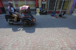 Proyek pembangunan skala kecil di Surabaya tetap berjalan di tengah pandemi