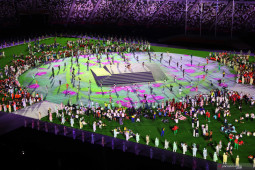 Olimpiade Tokyo  ditutup bersamaan dengan padamnya kaldron
