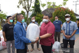 Dua kelompok budidaya ikan lele Batang Angkola dapat bantuan dari Pemkab Tapsel