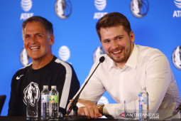 Luka Doncic resmi perpanjang kontrak supermaksimal bersama Mavericks