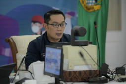 Gubernur Jabar minta pasokan 15 juta dosis vaksin setiap bulan