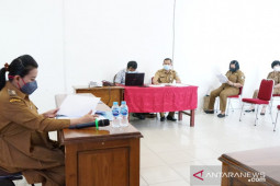 Karolin minta Disdukcapil maksimalkan layanan di tingkat kecamatan