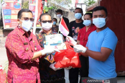 Bupati Tabanan tinjau warga Isoman dan vaksinasi pelajar di Padangan-Pupuan