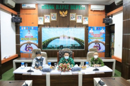 Pejabat Pringsewu hadiri peresmian peluncuran sistem OSS berbasis risiko secara virtual