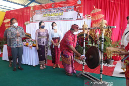 Bupati Buleleng: sadar lingkungan bukan karena peraturan