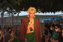 Koleksi fashion asal Indonesia tampil di Paris Fashion Week