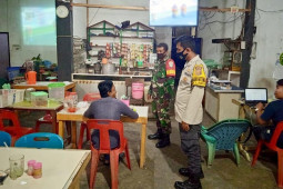 Cegah penularan COVID-19, TNI/Polri gencarkan patroli protokol kesehatan