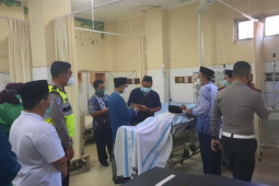 Mobil Ketua Umum MUI kecelakaan  di Tol Semarang-Solo