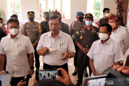 Menko Luhut puji pelaksanaan isolasi terpusat di Buleleng
