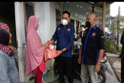 Garda Pemuda Nasdem Tebing Tinggi berbagi bersama masyarakat
