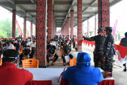 Lantamal XII Pontianak gelar "Serbuan vaksinasi" jelang HUT Ke-76 RI