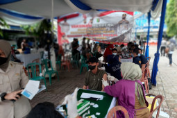 Polresta Jambi gelar "Vaksinasi Merdeka" di pusat Kota Jambi