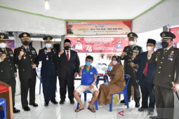Forkopimda Tapsel tinjau vaksinasi di Lapas kelas II B Sipirok