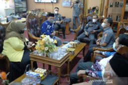 Dewan Kalsel optimistis dapat penuhi MIM "banknya urang banua"