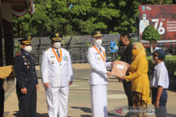 Seorang napi anak di Rutan Kraksaan Probolinggo dapat remisi HUT RI