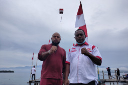 LMA: Pengibaran bendera Merah Putih di Manokwari penuh perjuangan