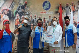 BSI/LAZNAS BSM Umat sumbang 20 tabung oksigen senilai Rp 74 juta untuk IPB