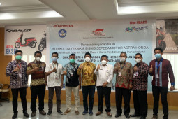 Astra Honda gandeng 23 SMK TBSM di Jambi