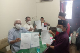 DPRD Tulungagung terima berkas pendaftaran dua cawabup