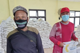 Bantuan warga terdampak di Kota Surabaya baru tersalurakan 46 persen