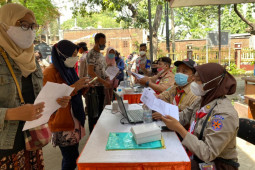 Vaksinasi massal akhiri peringatan Hari Pramuka di Kota Surabaya