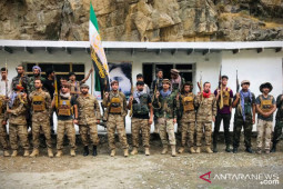 Pemimpin perlawanan  Ahmad Massoud tepis jatuhnya Panjshir