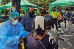 Wakil Ketua DPRD Jatim apresiasi penyelenggaraan pos pelayanan vaksinasi lantatur Ubaya