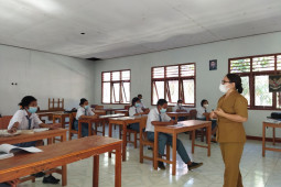 Disdik Kalbar minta pihak sekolah intensifkan Satgas COVID-19 selama PTM