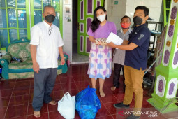 Warga HST jalani isoman terima sembako senilai Rp461 ribu