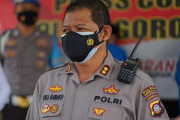 Polres Gorontalo Kota lakukan penyekatan sejumlah ruas jalan