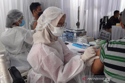 Kemenkes catat sudah 33.094.505 WNI divaksinasi lengkap COVID-19