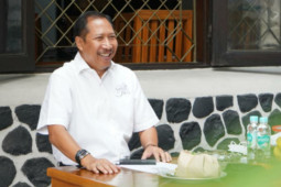 Objek wisata di empat kabupaten di Jawa Barat sudah bisa beroperasi