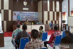 Wali dan wawali bahas RT mandiri bersama camat dan lurah