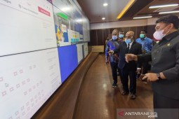 Gubernur Papua dengan dukungan TIK untuk PON dan Peparnas