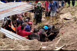 Longsor tewaskan lima warga Karo