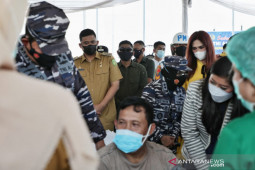 Pemkot Medan dukung serbuan vaksin bagi masyarakat maritim di Belawan