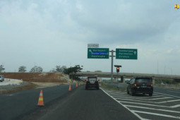 Ruas tol Akses Bandara Kertajati diharapkan rampung September