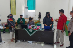 Polda NTB kembali gelar vaksinasi untuk mahasiswa UMMAT