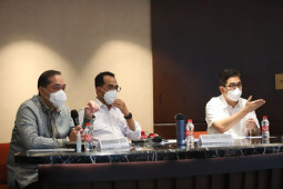 Kadin Indonesia, Mendag dan Menhub bahas masalah industri jasa kargo laut
