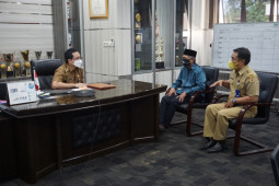 Perjuangan Prof Udiansyah sosialisasikan KIP-Kuliah hingga pelosok