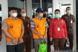 Kejati Kalsel tahan tersangka korupsi  PT Pos Kotabaru