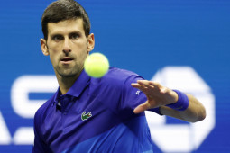Novak Djokovic melaju ke babak ketiga US Open untuk bertemu Nishikori